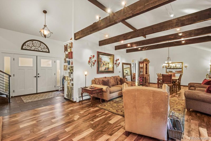 10869 E Crestridge Cir, Englewood, CO 80111