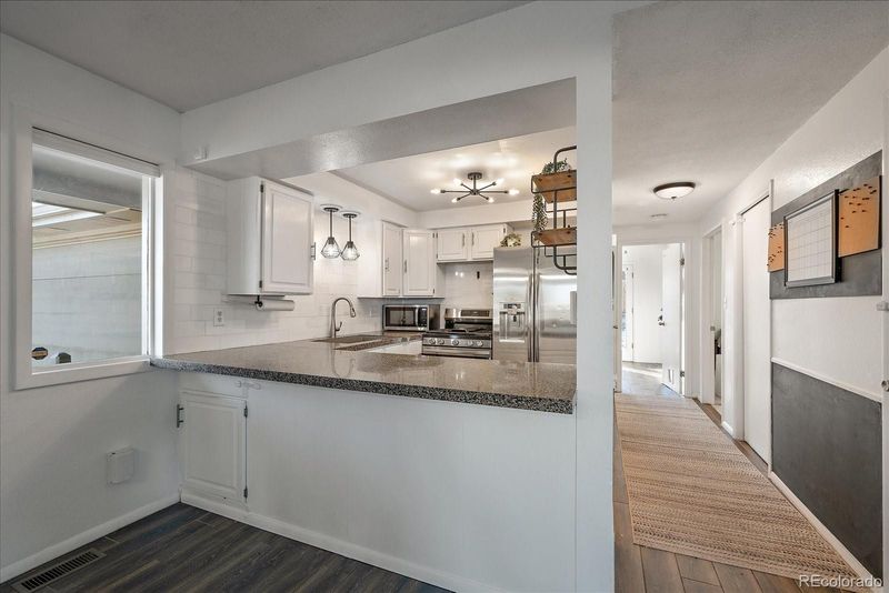 8845 S Brentwood St, Littleton, CO 80128
