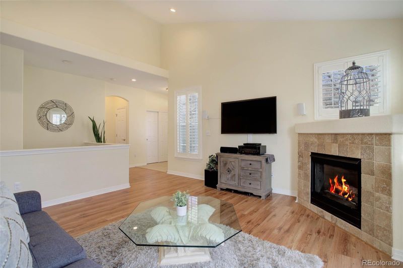 6656 S Shawnee St, Aurora, CO 80016