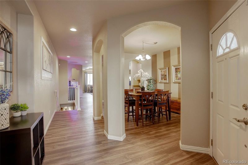7613 E 121st Dr, Thornton, CO 80602