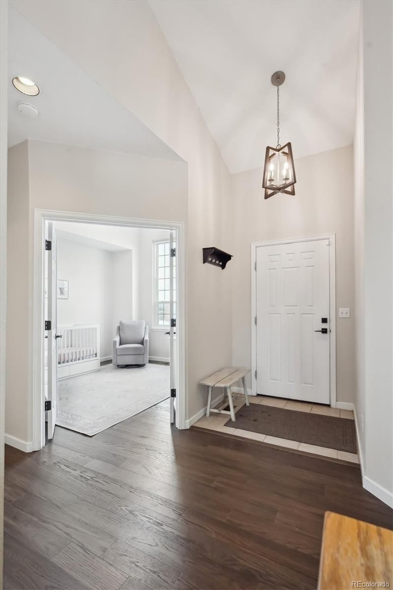 2279 S Joliet Way, Aurora, CO 80014