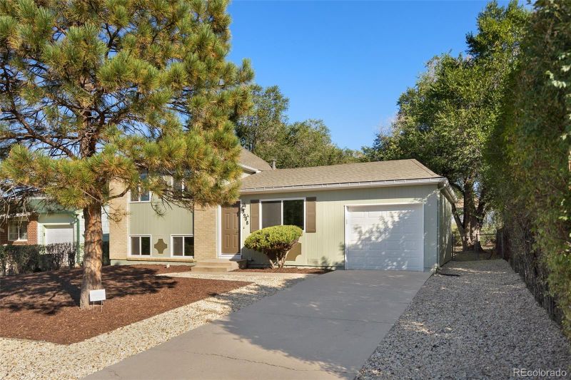 3908 Whittier Dr, Colorado Springs, CO 80910
