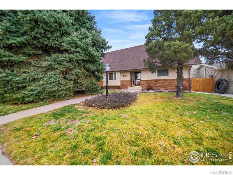 921 Acoma Ave, Fort Morgan, CO 80701