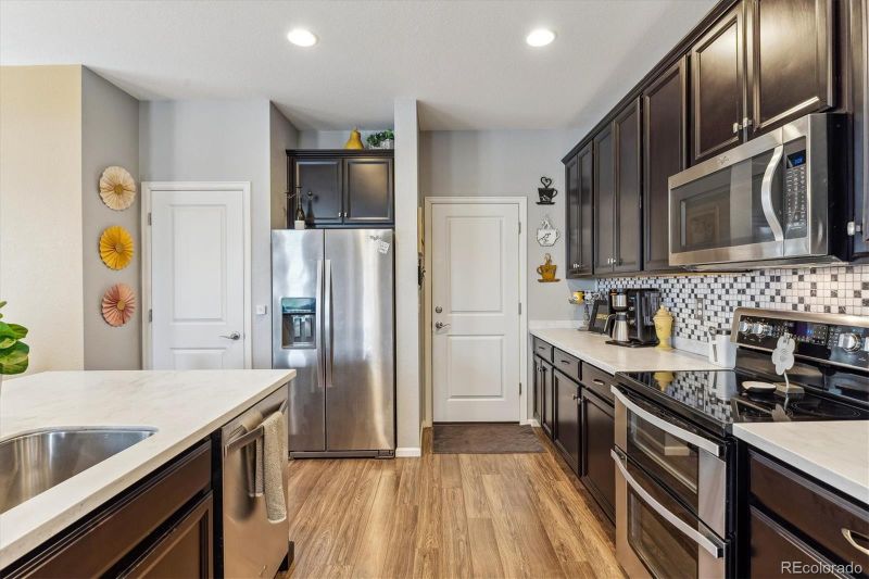 15270 W 69th Cir #B, Arvada, CO 80007