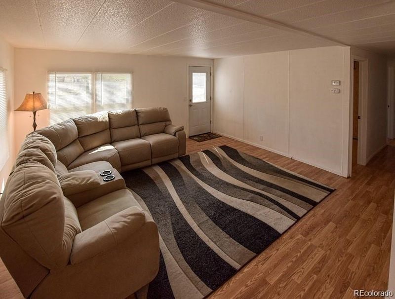 635 2nd St, Bennett, CO 80102