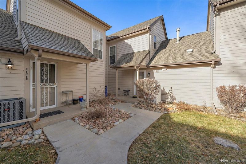 2181 S Victor St #D, Aurora, CO 80014