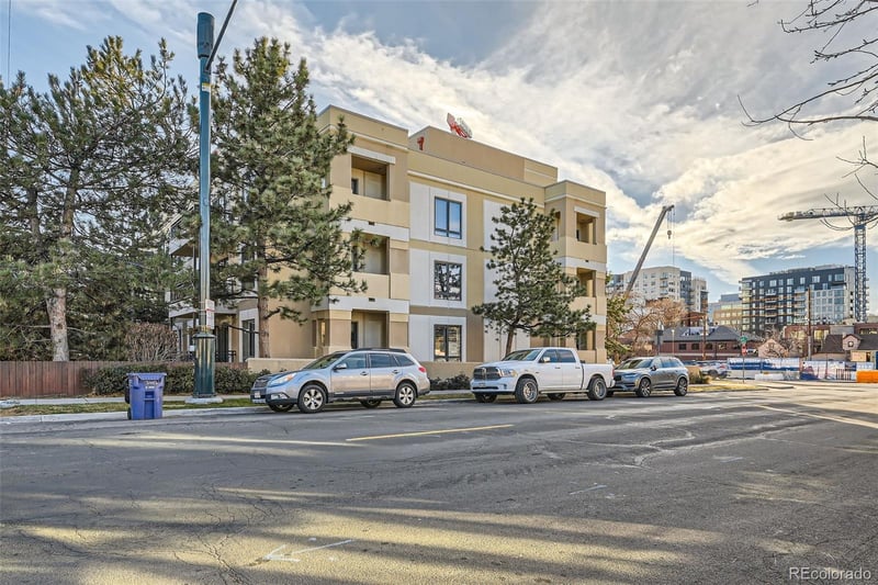 180 Cook St #105, Denver, CO 80206
