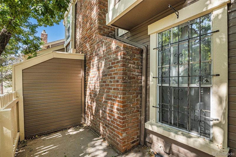 2072 S Helena St #D, Aurora, CO 80013