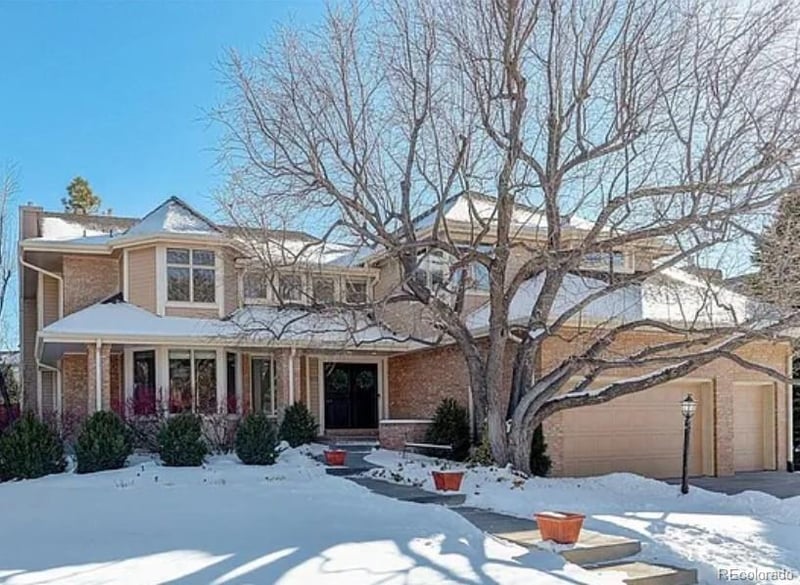 8070 S Fairfax Ct, Centennial, CO 80122