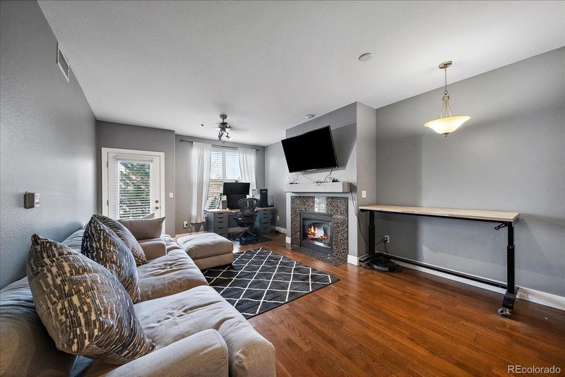 9059 E Panorama Cir #B306, Englewood, CO 80112