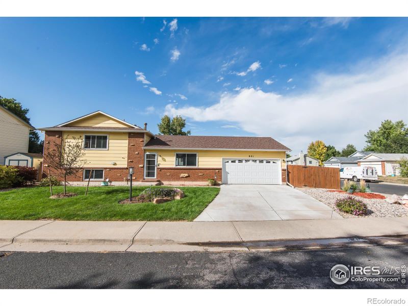821 Black Maple Dr, Loveland, CO 80538