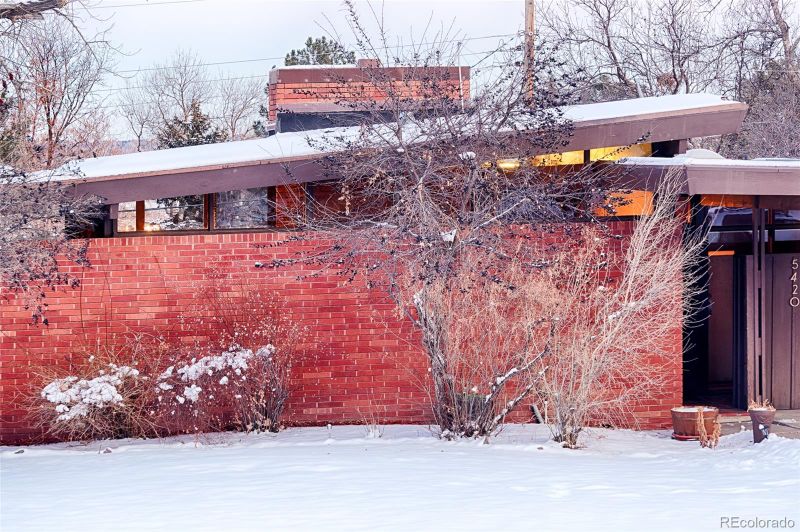 5420 Manitou Rd, Littleton, CO 80123
