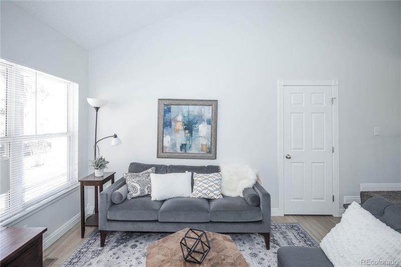 1659 S Ensenada St, Aurora, CO 80017