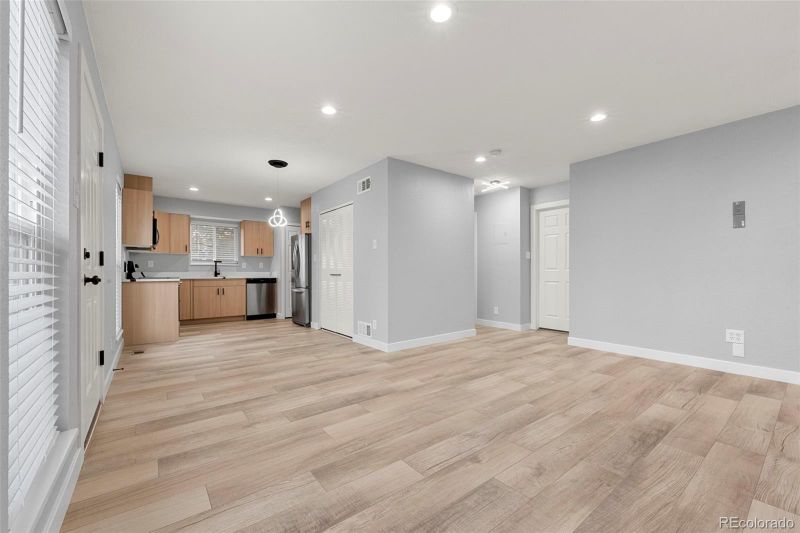 1250 S Monaco Pw #61, Denver, CO 80224