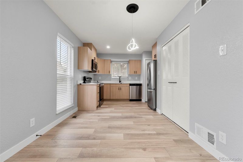 1250 S Monaco Pw #61, Denver, CO 80224