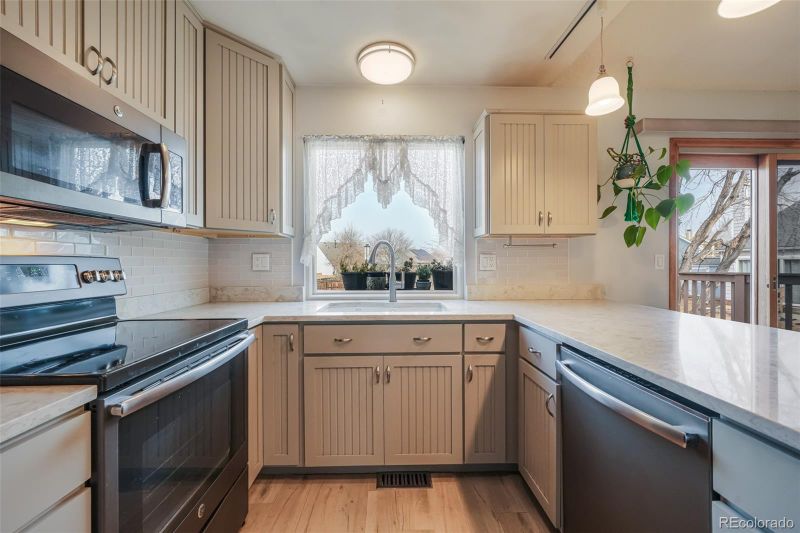 19863 E Dartmouth Pl, Aurora, CO 80013