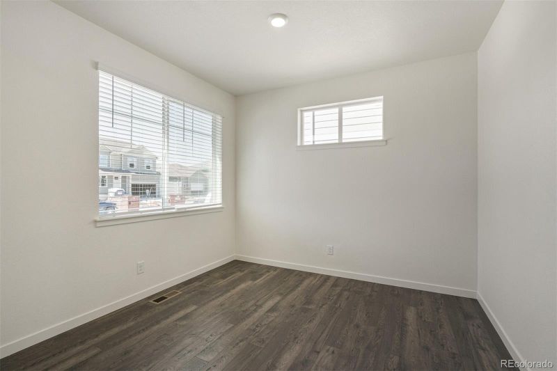 15963 Syracuse St, Thornton, CO 80602
