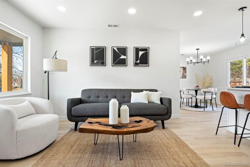 2990 S Elm St, Denver, CO 80222