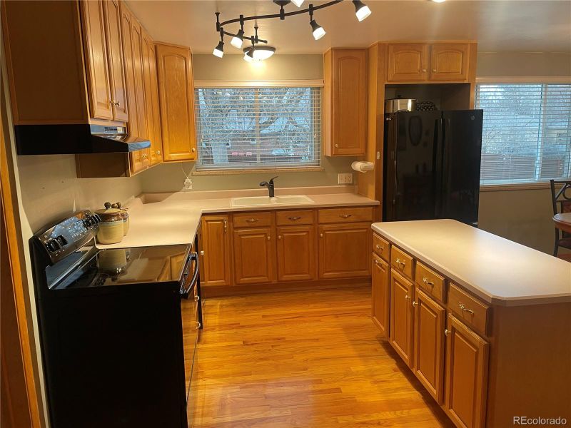 3515 Pierce St, Wheat Ridge, CO 80033