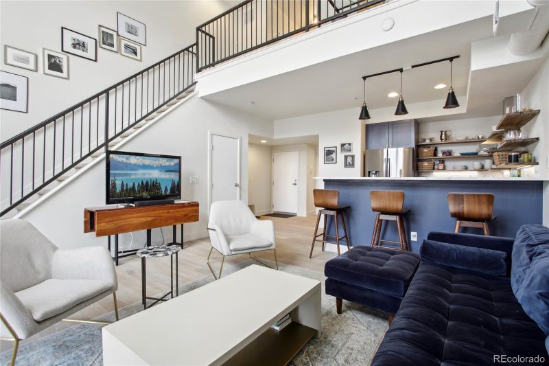 4520 Broadway St #208, Boulder, CO 80304