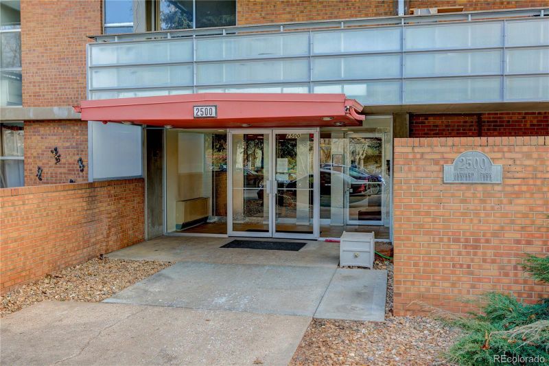 2500 S York St #107, Denver, CO 80210