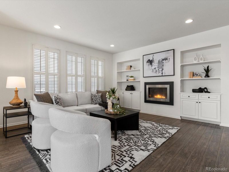 4920 Akron St, Denver, CO 80238