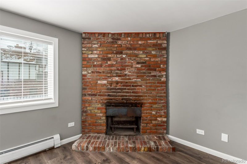 2700 S Holly St #225, Denver, CO 80222