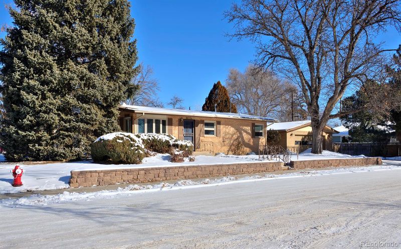 1000 Collyer St, Longmont, CO 80501