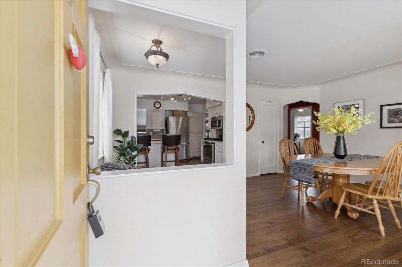 2643 S Cook St, Denver, CO 80210