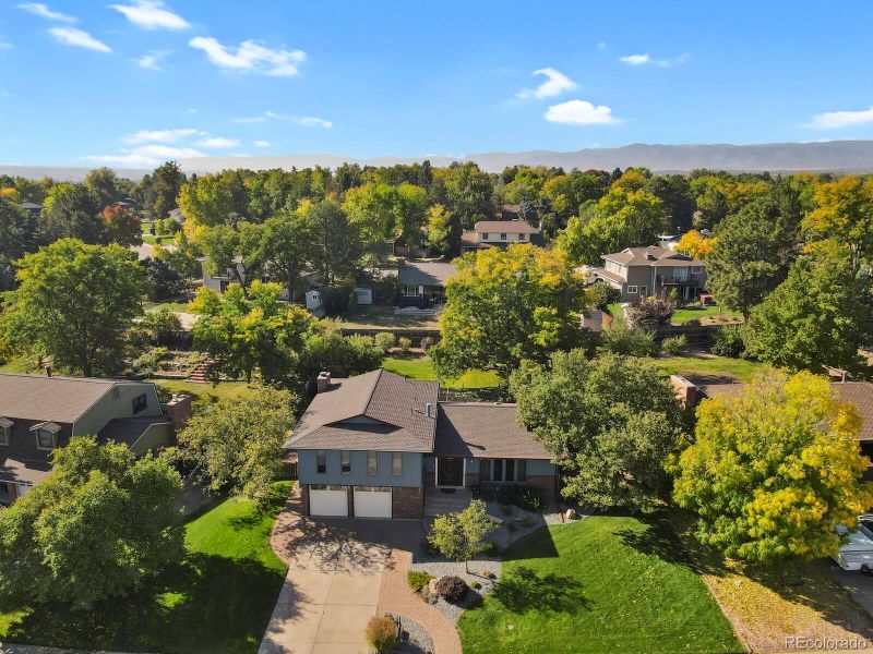 5357 S Cimarron Rd, Littleton, CO 80123
