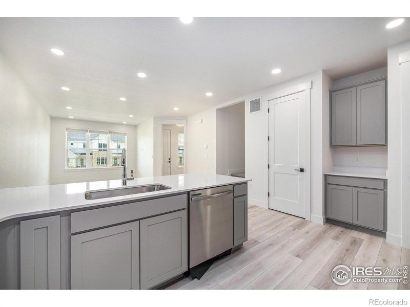 5013 Avon Ave, Loveland, CO 80538