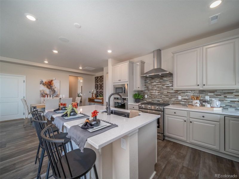 5152 N Quemoy Ct, Aurora, CO 80019