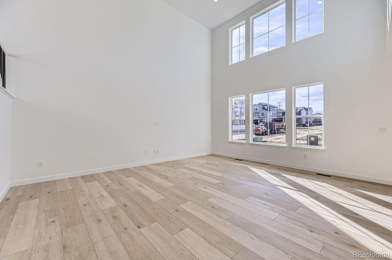 24794 E Pacific Pl, Aurora, CO 80018