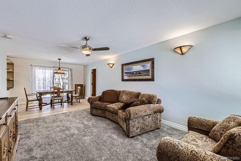 355 S 38th St, Boulder, CO 80305