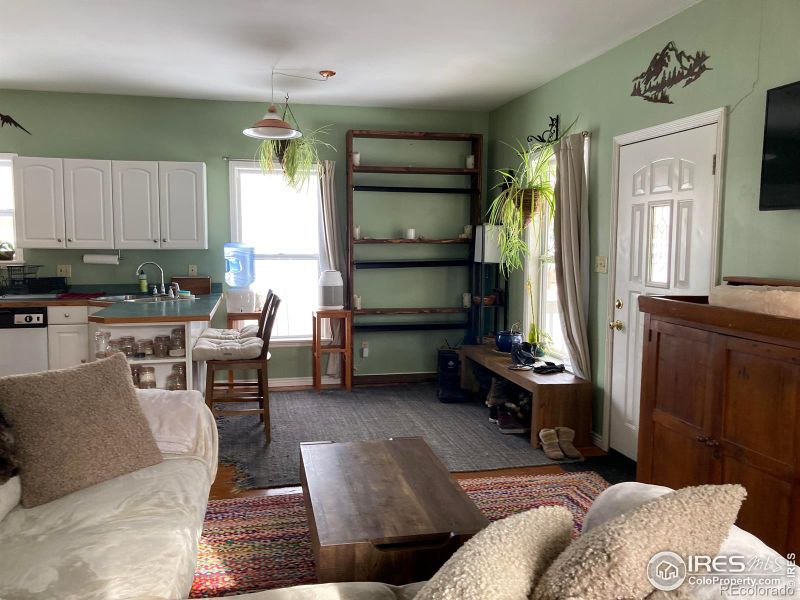 1009 Pratt St, Longmont, CO 80501