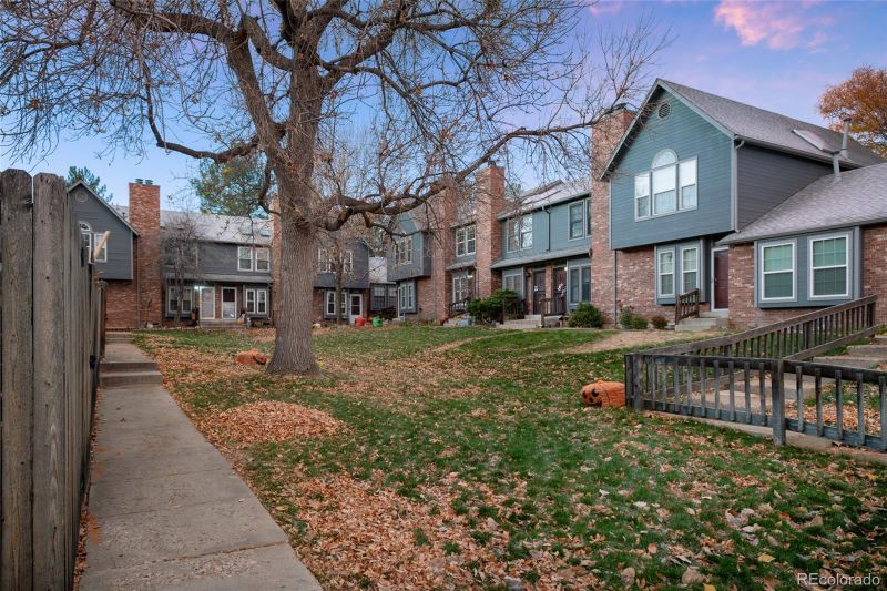 5425 S Delaware St, Littleton, CO 80120