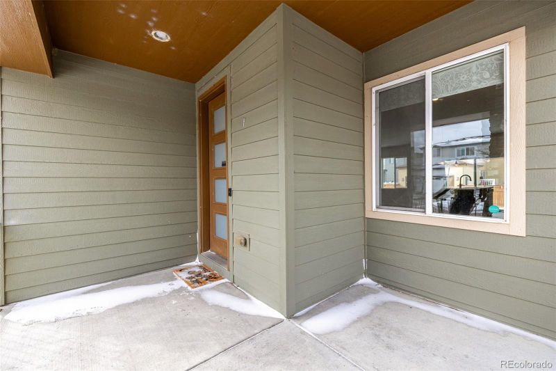10081 Truckee St, Commerce City, CO 80022