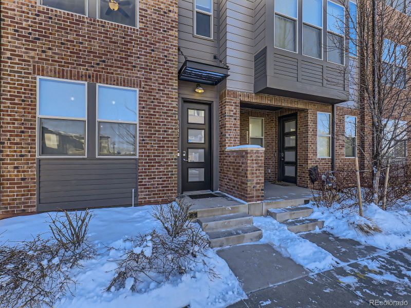 8642 E 47th Ave, Denver, CO 80238
