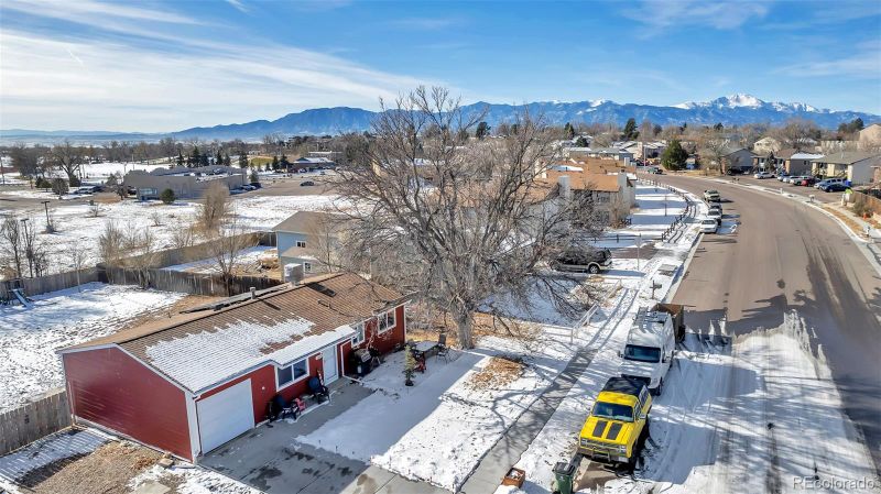 1051 Western Dr, Colorado Springs, CO 80915