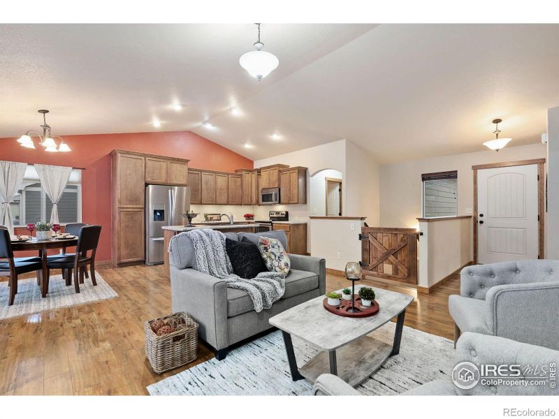 6936 Meade St, Wellington, CO 80549