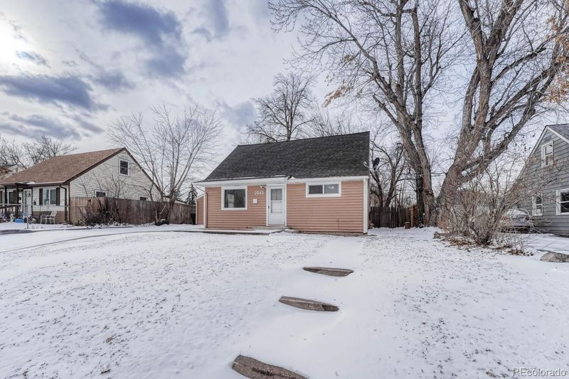2545 S Julian St, Denver, CO 80219