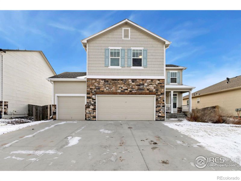1551 Highfield Dr, Windsor, CO 80550