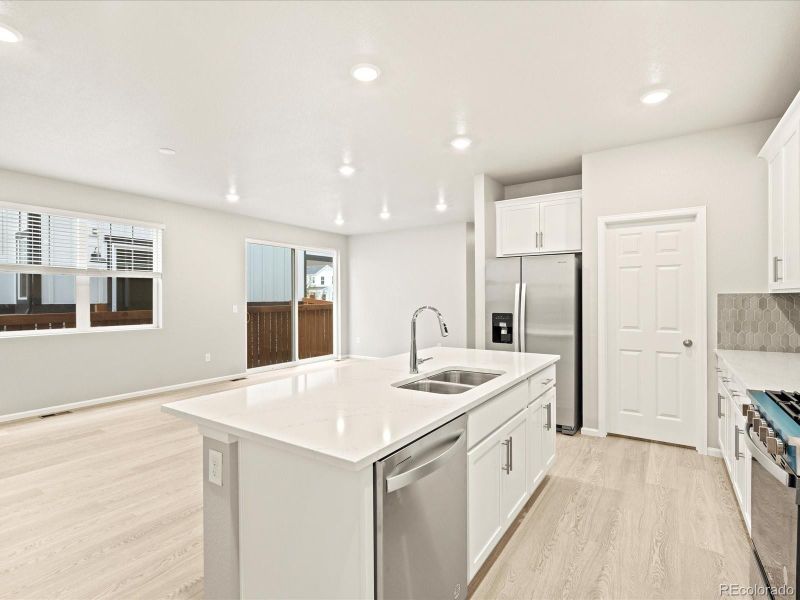 228 Mayfly Ln, Berthoud, CO 80513