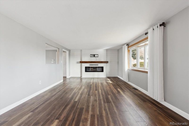 7627 Rogers St, Arvada, CO 80007