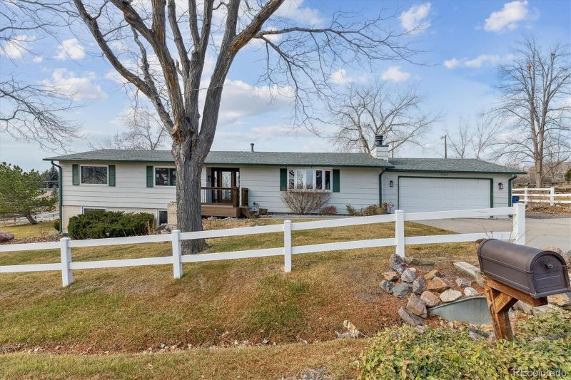 7627 Rogers St, Arvada, CO 80007