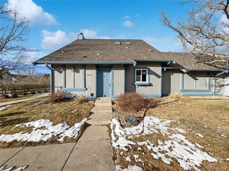 2500 S Victor St #A, Aurora, CO 80014