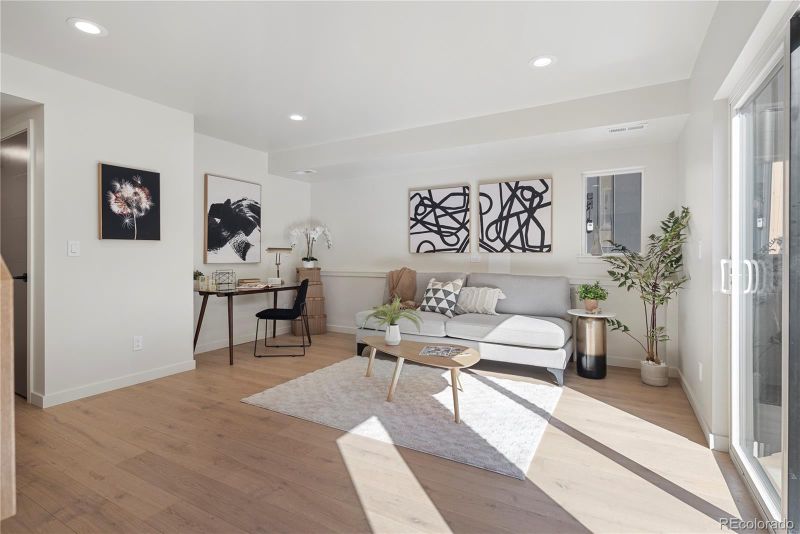 1266 N Stuart St #2, Denver, CO 80204