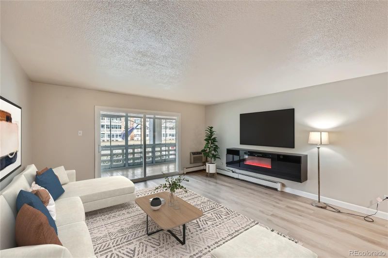675 S Alton Way #7A, Denver, CO 80247