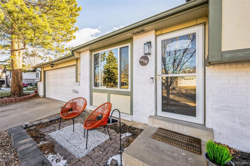 10432 Hoyt St, Broomfield, CO 80021