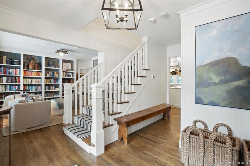 7205 S Newport Way, Centennial, CO 80112